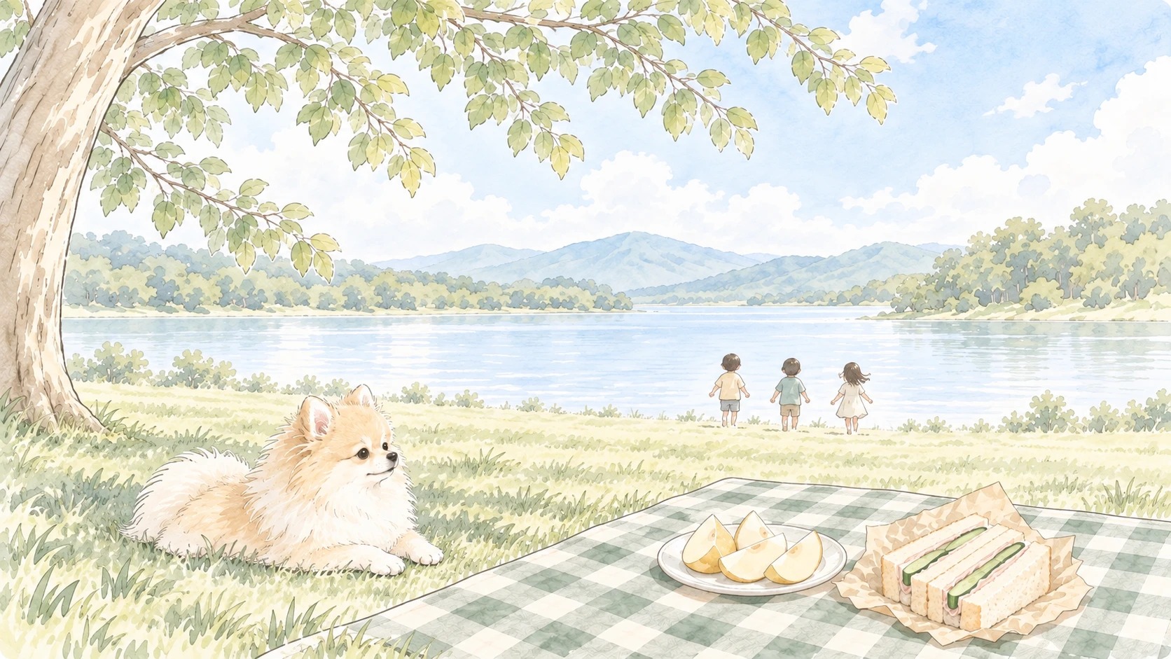 湖のほとりの木陰に敷いたレジャーシートに、梨とサンドイッチ。そばで犬がくつろぎ、遠くで子どもたちが遊んでいる水彩イラスト